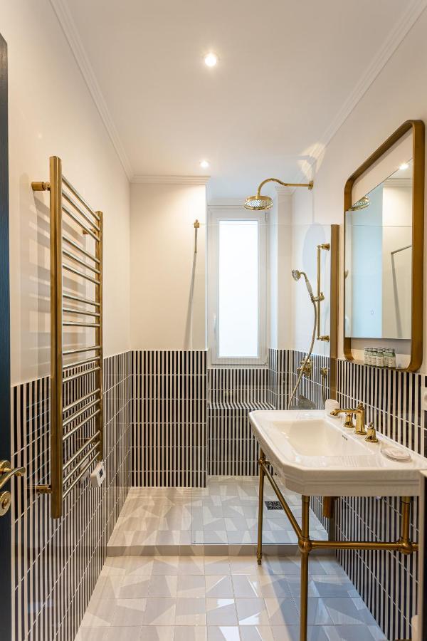 The San Giorgio Suite Downtown Montmartre パリ エクステリア 写真